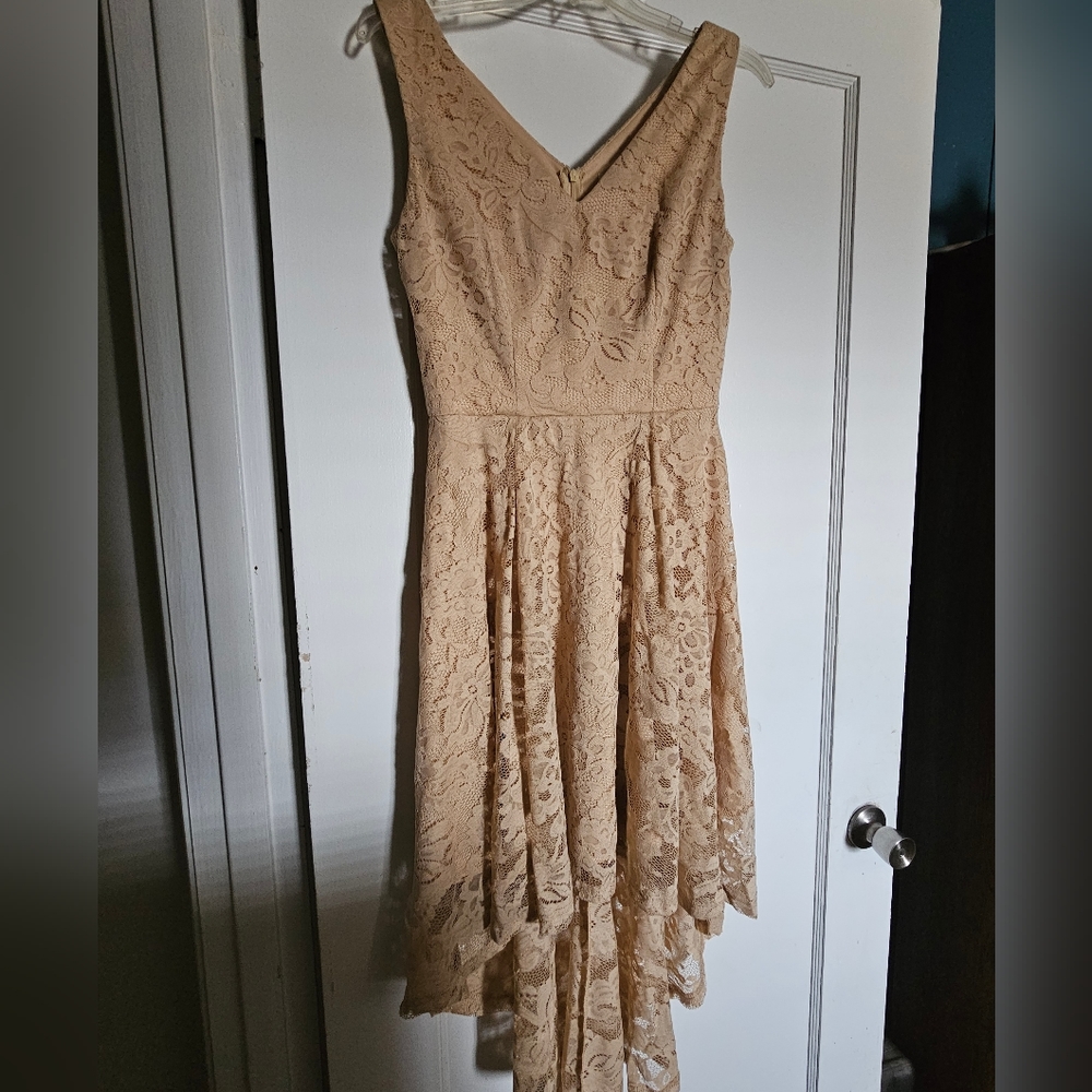 Lace dress